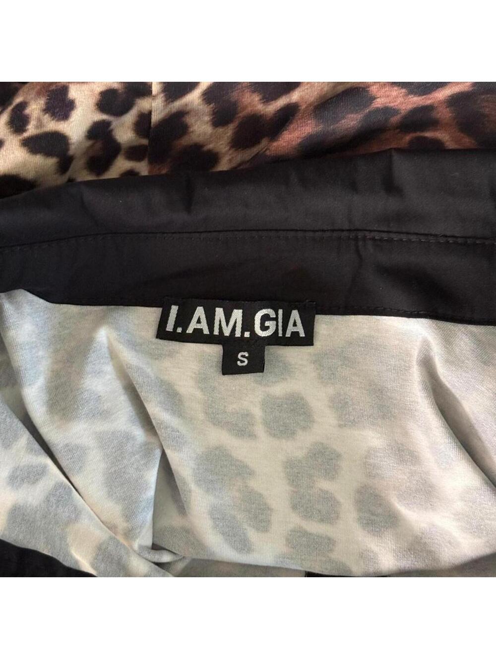 I.AM.GIA Leopard Button Top - Picture 4 of 4